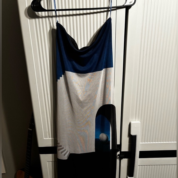 Zara White and Blue bodycon tube maxi dress - Picture 3 of 4